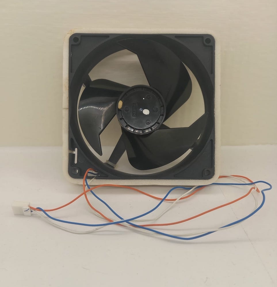 HITACHI BUZDOLABI İÇ FAN MOTORU - PTRVG710P3032